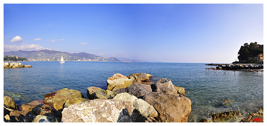 Portofino Pano_small.jpg