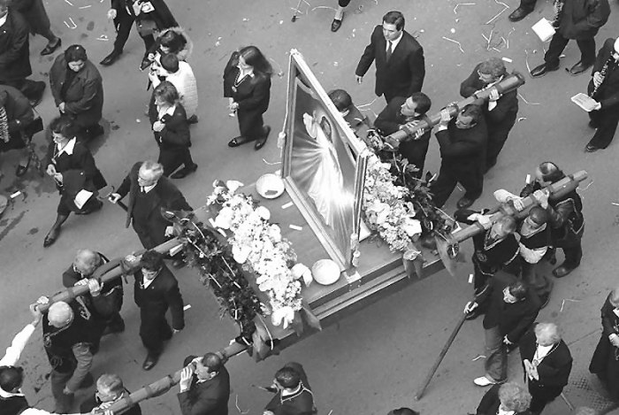 processione.jpg