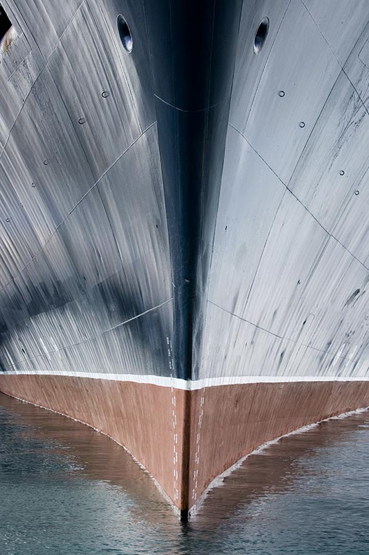 queen_elizabeth_2_02_800.jpg