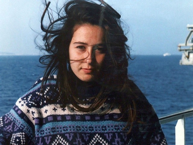 ragazza mare.jpg