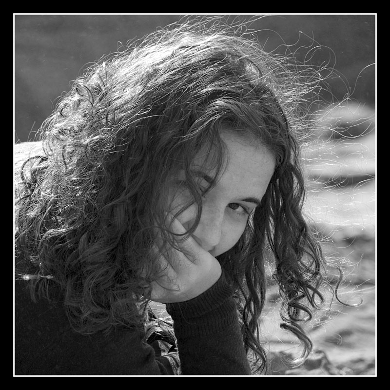 riflette 2 bw.jpg