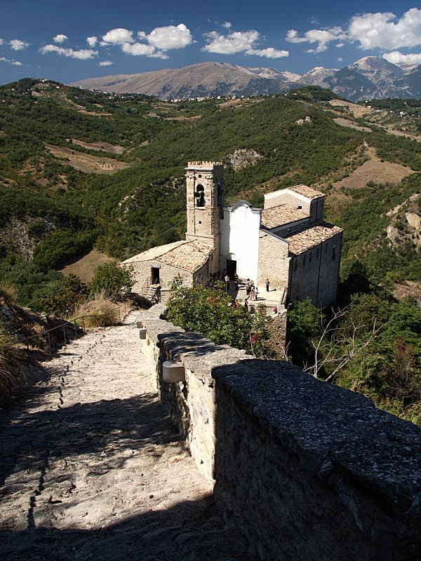 Roccascalegna06_2.JPG