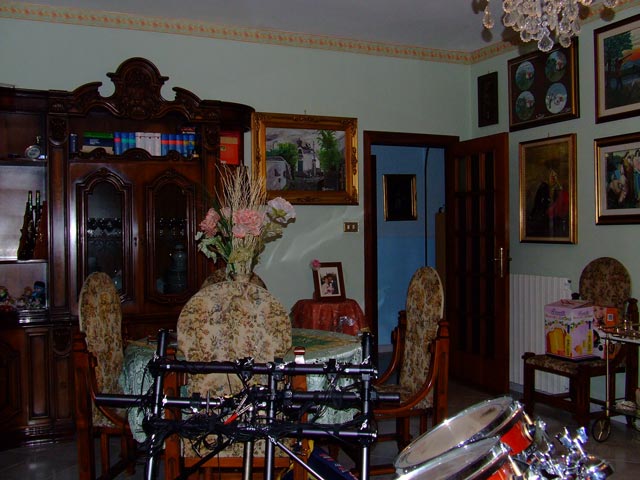 S.jpg
