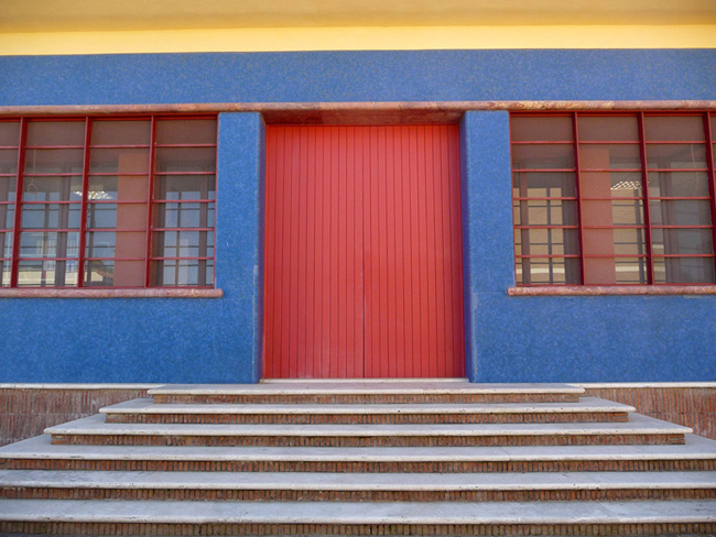 Sabaudia - Poste Mazzoni (2).JPG