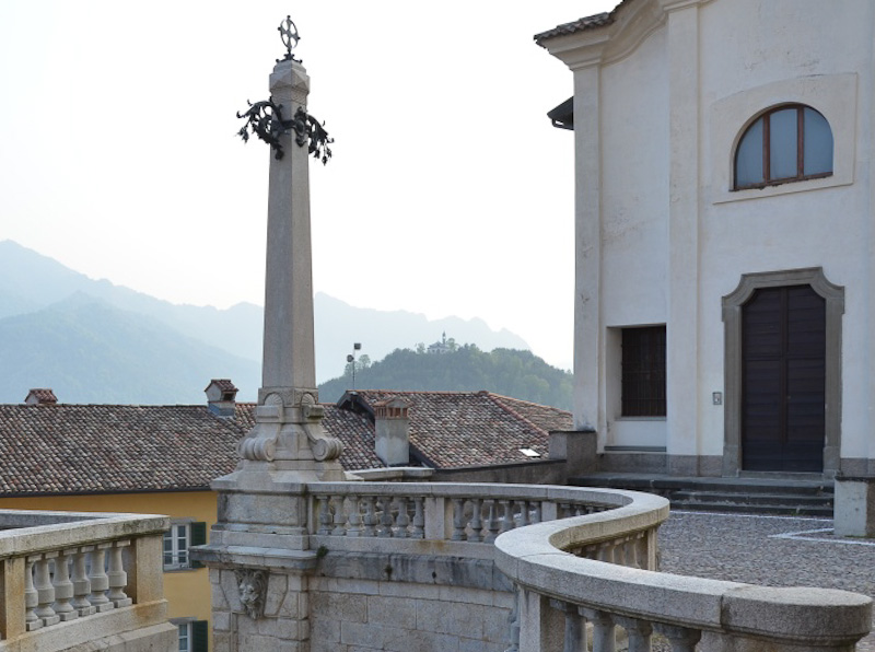 Sagrato_Clusone_Crop.jpg