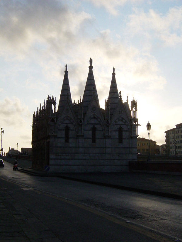 SantaMariaDellaSpina.jpg