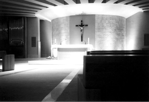 santuario inferiore s.pio da pietralcina small b&w.jpg