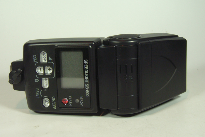SB600 B.JPG