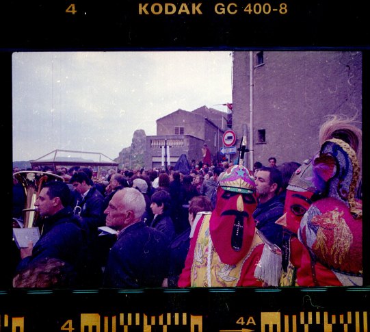 Scan-110710-0004_700.jpg