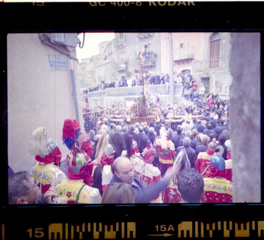 Scan-110710-0009_700.jpg