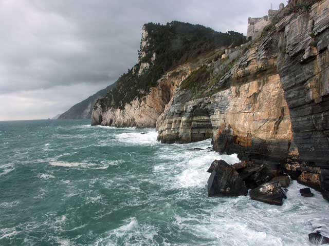 scogliera.jpg