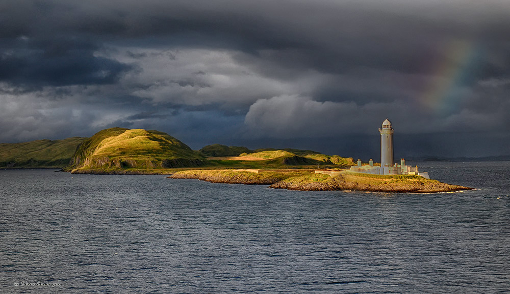 SCOZIA---FARO-DOPO-LA-TEMPESTA.jpg