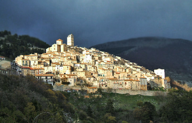Senza titolo-1.jpg