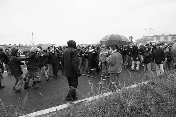 sg,manifestazione campagna tafferugli autostrada 021.jpg