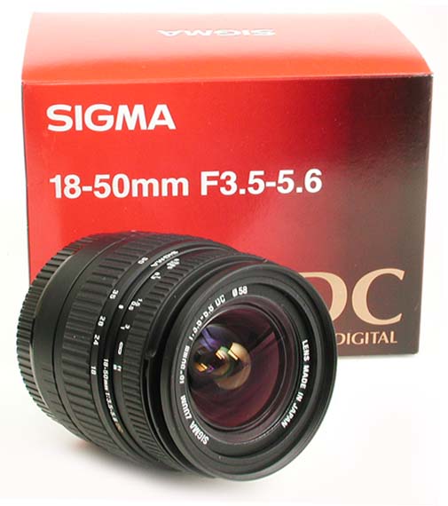 Sigma18-50DC.jpg