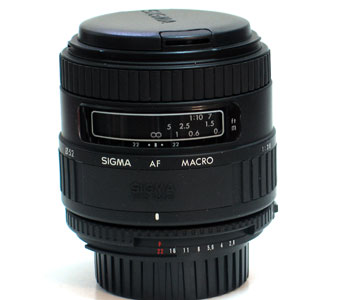 sigma50macro.jpg