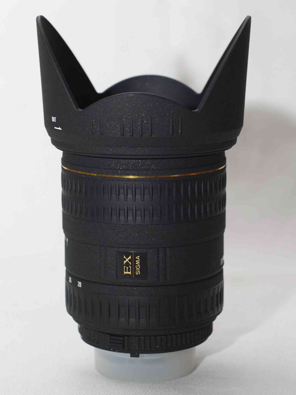 SIGMA 28-70 f2_8 04.jpg