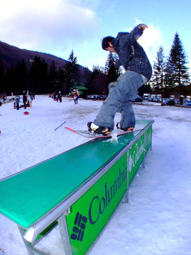 simo nosepress.jpg