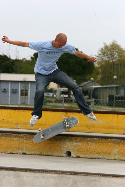 sk8_1.jpg