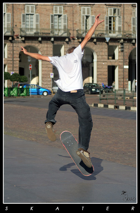 SKATER3.jpg