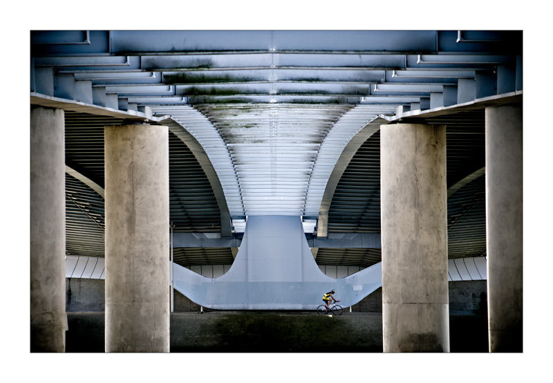 sottoponte ciclista 1.jpg