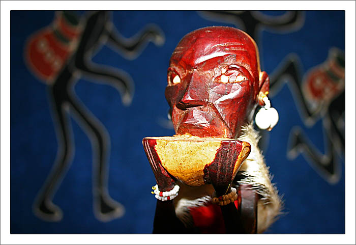 StatuettaAfrica.jpg