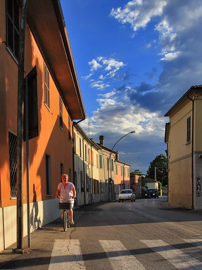 Street 010.jpg