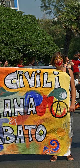 Striscione a colori.jpg