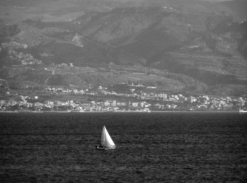 Sullo-stretto.jpg