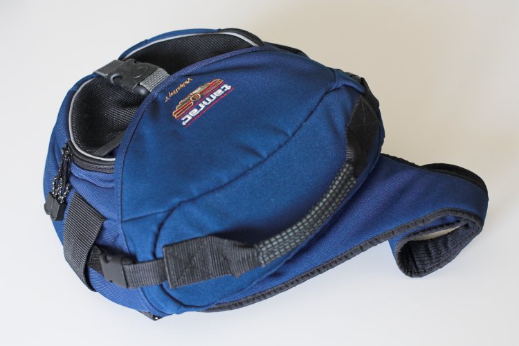 Tamrac_Velocity_7_Navy.jpg