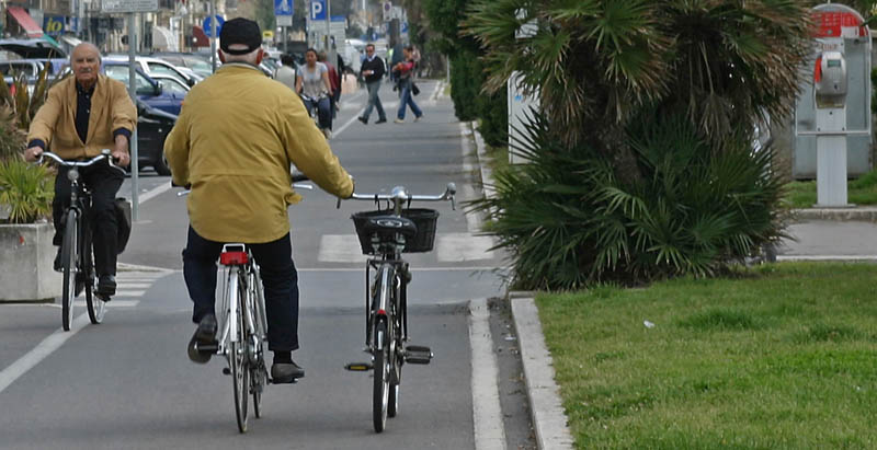 Tandem.jpg