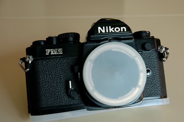 tappo nikon 001_750x498.jpg