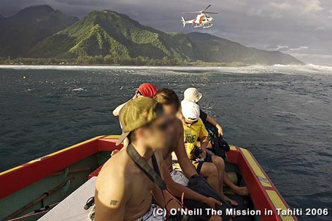 TEAHUPOO_J8Z1281zz.jpg