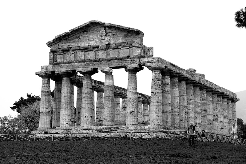 Tempio-di-Atena-frontale-s.jpg