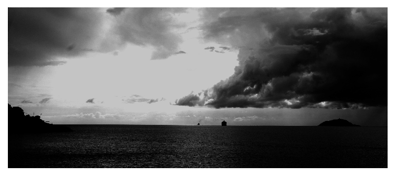 tempo-minacciosobw.jpg