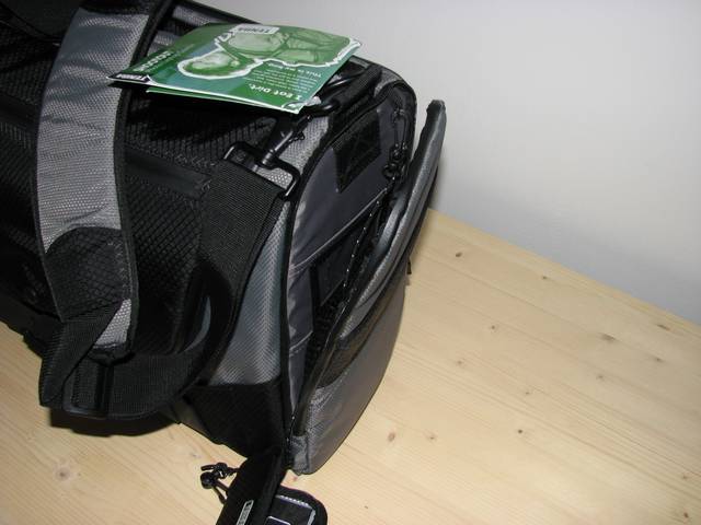 tenba_laptop_courier7.jpg