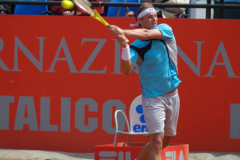 Tennis_800.jpg