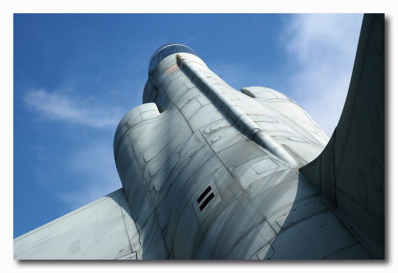 tn_f104_.jpg