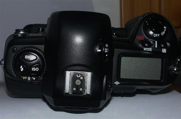 top d1x (Small).jpg