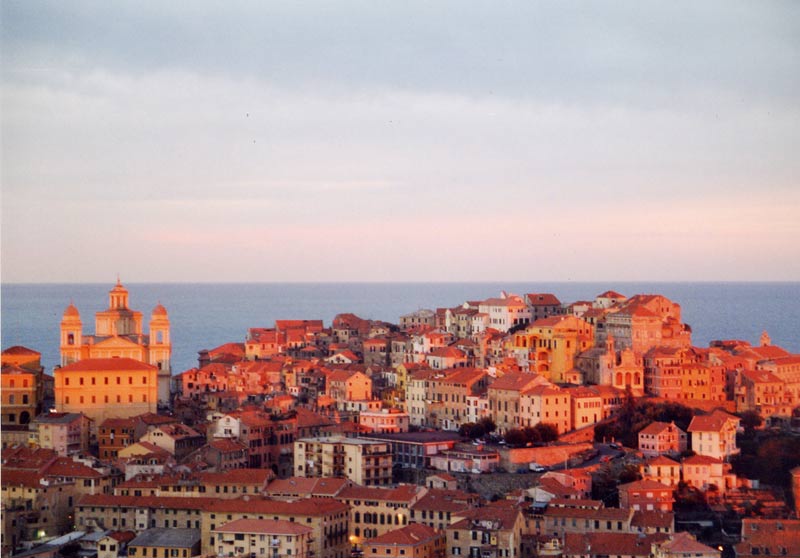 tramonto-a-porto-maurizio.jpg