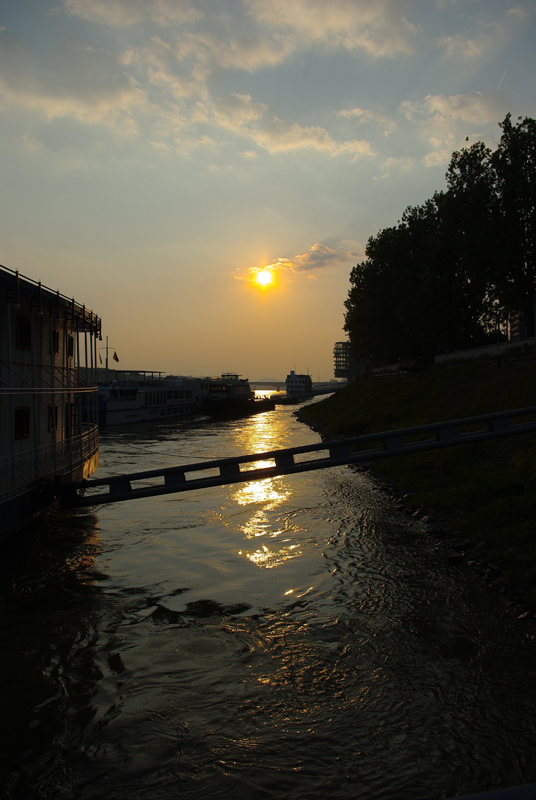 Tramonto-passerella_orig2.jpg