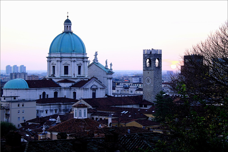 tramonto su brescia #2.JPG