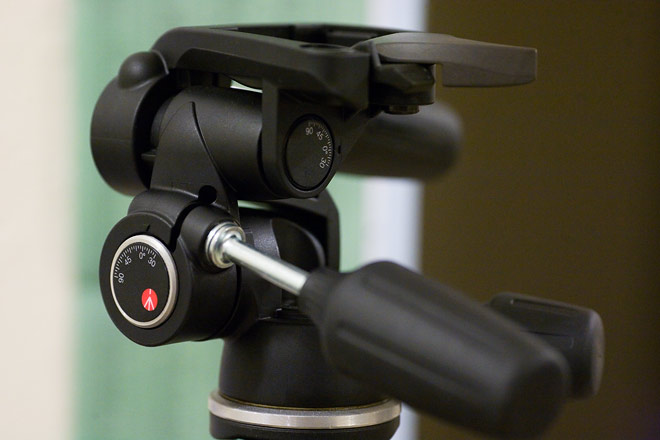 tripod-head.jpg