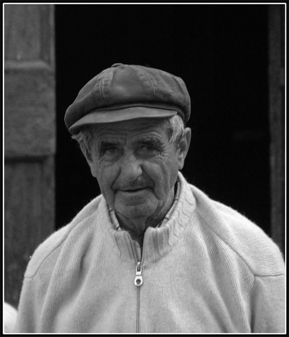 Vecchio Pescatore A Riposo.jpg