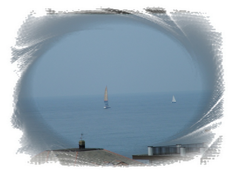 vele sul mare.jpg
