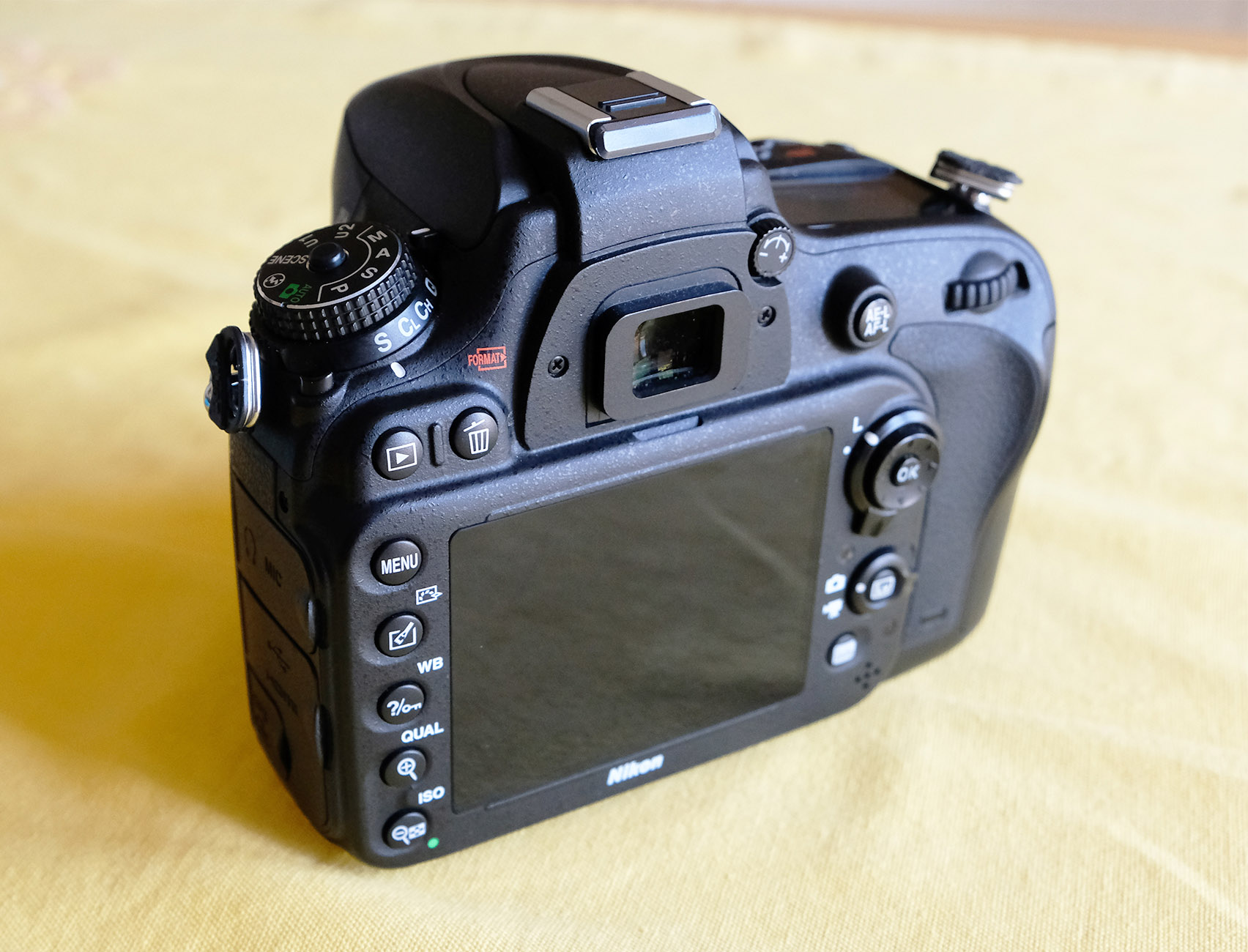 VENDITA-NIKON-D600-E-OBIETTIVI_29lug2019_0133.jpg