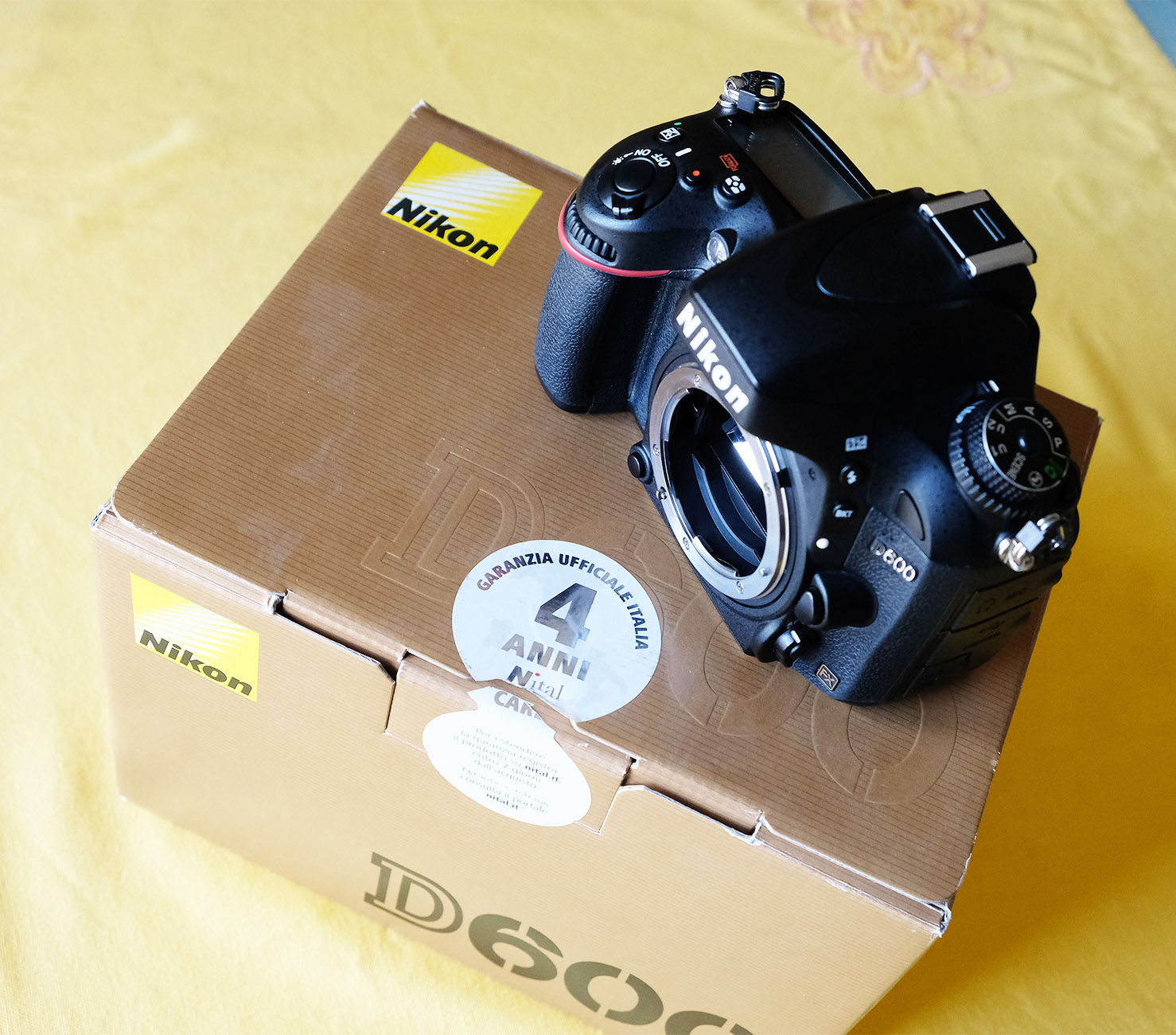 VENDITA-NIKON-D600-E-OBIETTIVI_29lug2019_0141.jpg