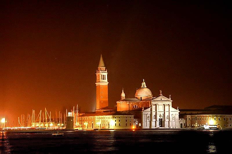 veneziascuro 2.jpg