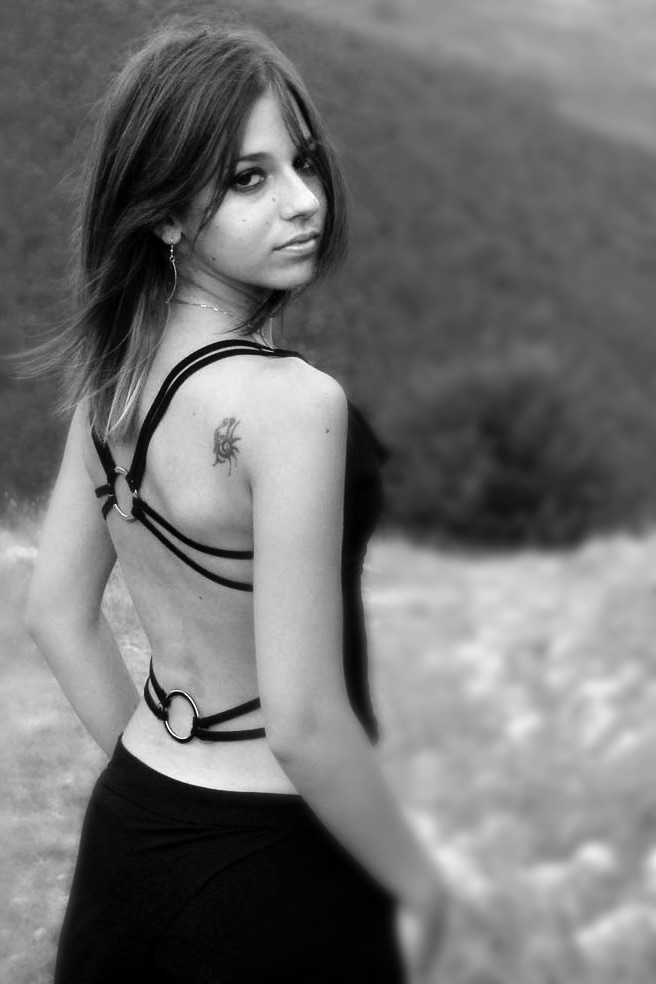 Versione-B&W.jpg