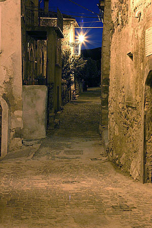 vicolo.jpg